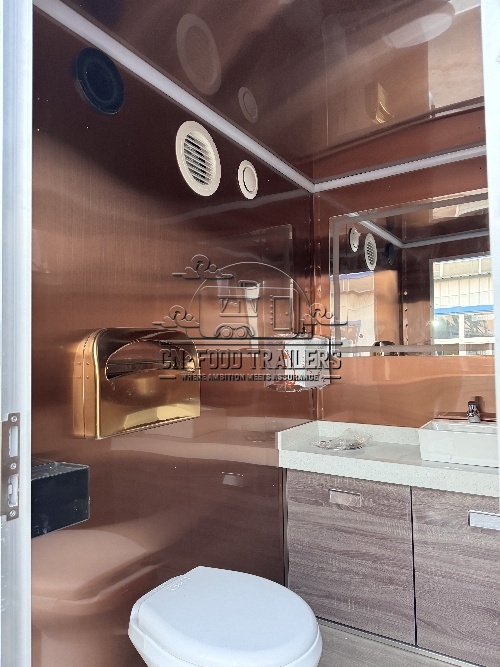 2 Station Black Toilet Trailer Luxury Portable Restroom Trailer