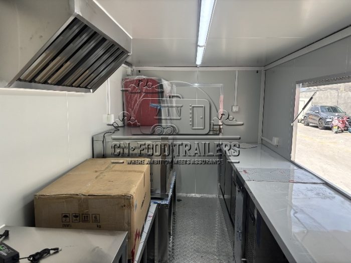 13FT Black Square Food Trailer