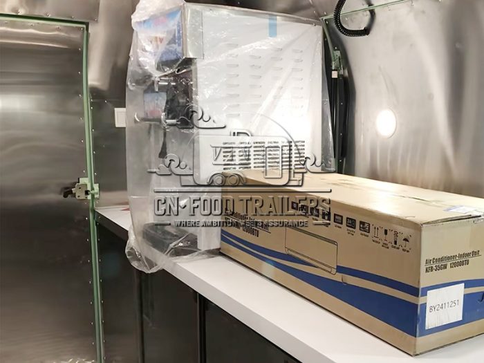 16.5ft Bean Green Airstream Food Trailer for Wedding