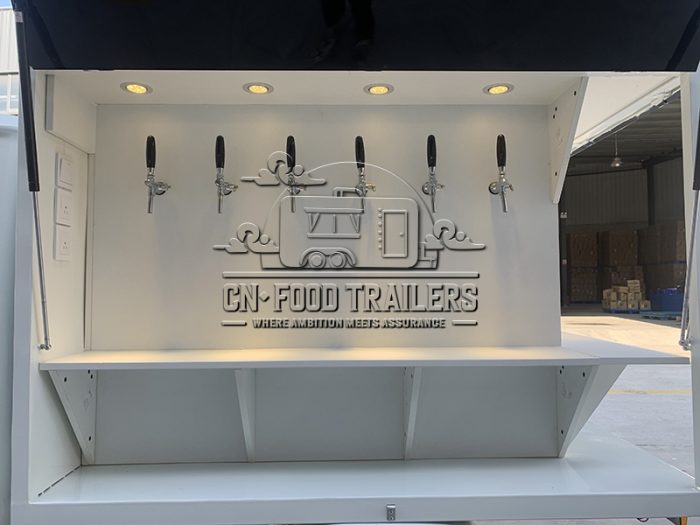6 Tap White Piaggio APE Food Truck for Beer