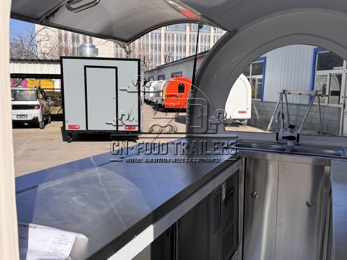 8.5FT White Small Round Food Trailer Drinks Food Trailer for Sale