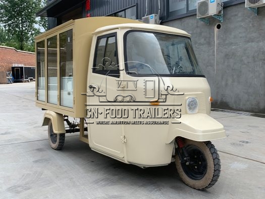 Light Yellow Piaggio APE Food Truck Ice Cream Food Truck for Sale