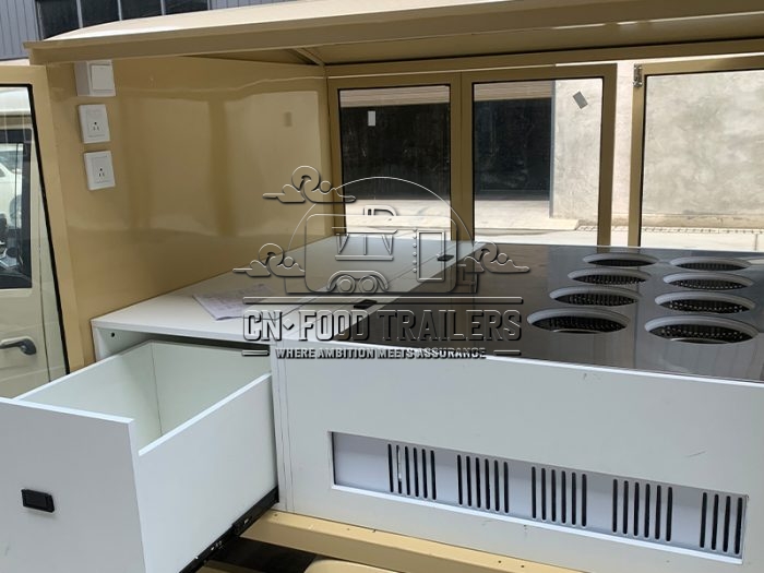 Light Yellow Piaggio APE Food Truck Ice Cream Food Truck for Sale