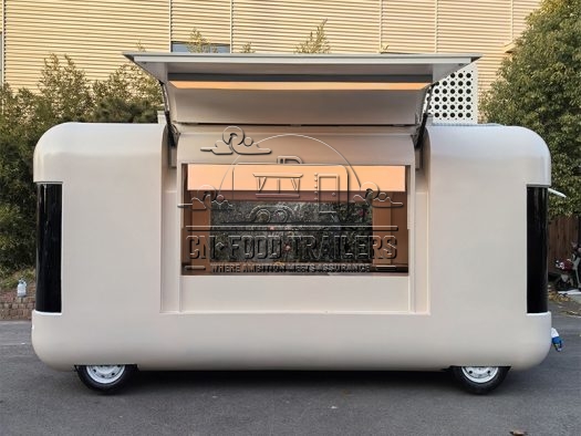 Customized Flying Wing Cloud Warehouse Food Trailer