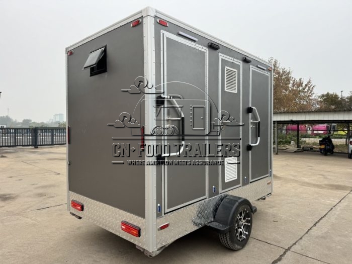 2 Station Toilet Trailer Portable Restroom Trailer for Camping for Sale