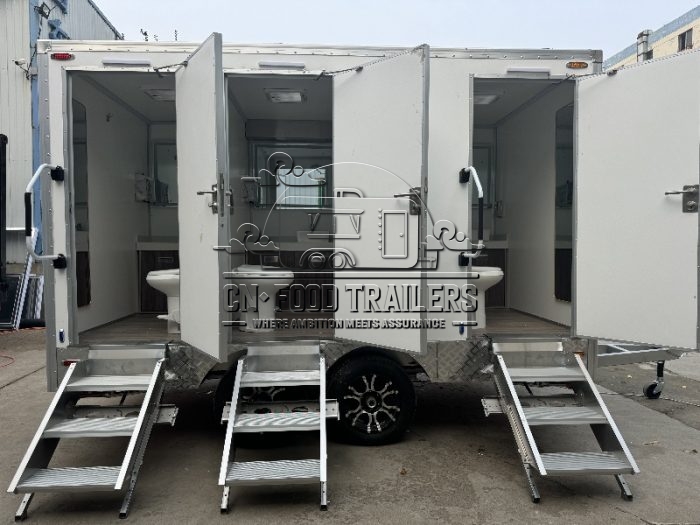 3-Station Toilet Trailer Luxury Restroom Trailer for Camping and Traveling