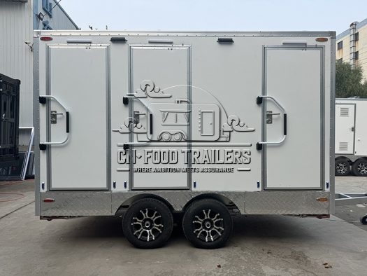 3-Station Toilet Trailer Luxury Restroom Trailer for Camping and Traveling