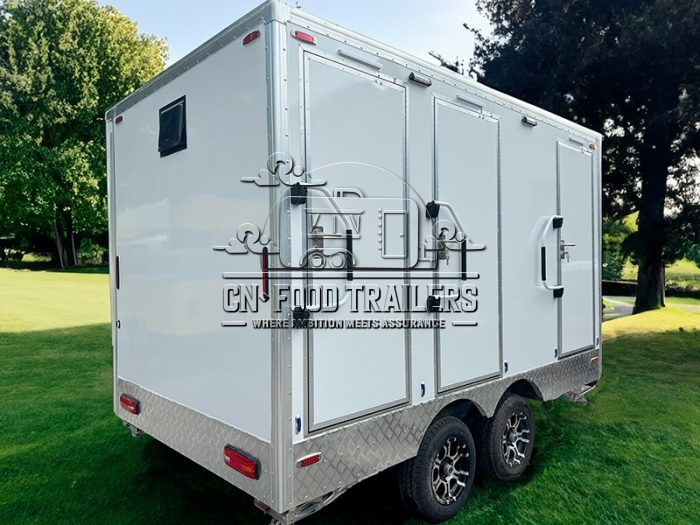 3 Station Toilet Trailer Portable Restroom Trailer for Mobile Bathroom & Camping